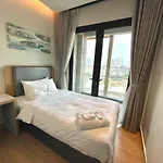 Zenity Luxury Apartment